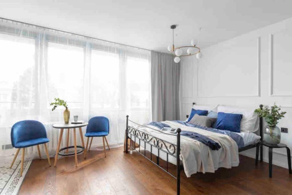 Apartament Warszawa Centrum-Blisko Starego Miasta Luaran gambar